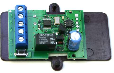 Prijímač pre osvetlenie, 230V, 3A, prepínací, 1-kanálový 433MHz, systém pevného aj plávajúceho kódu vr. mini plastového obalu, bez trafa.